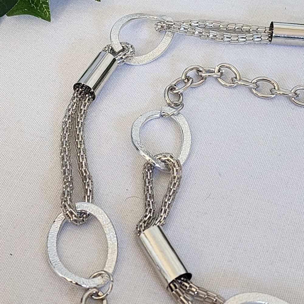 Silver Mesh Loop Adjustable Chain Belt - Picture 6 of 9